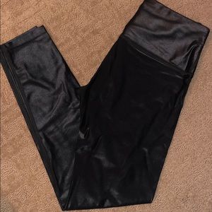 Black Liquid Leggings Noli Yoga size S
